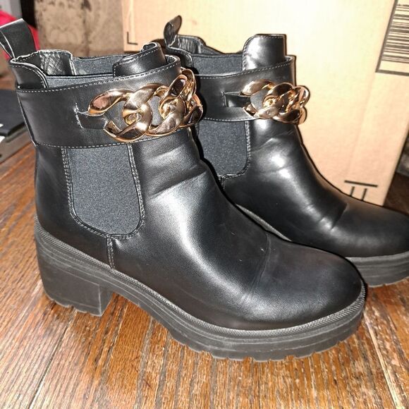 Size 11 H Halston Black Manila Gold Chain Lug Sole Bootie Chunky Boots - Picture 7 of 10